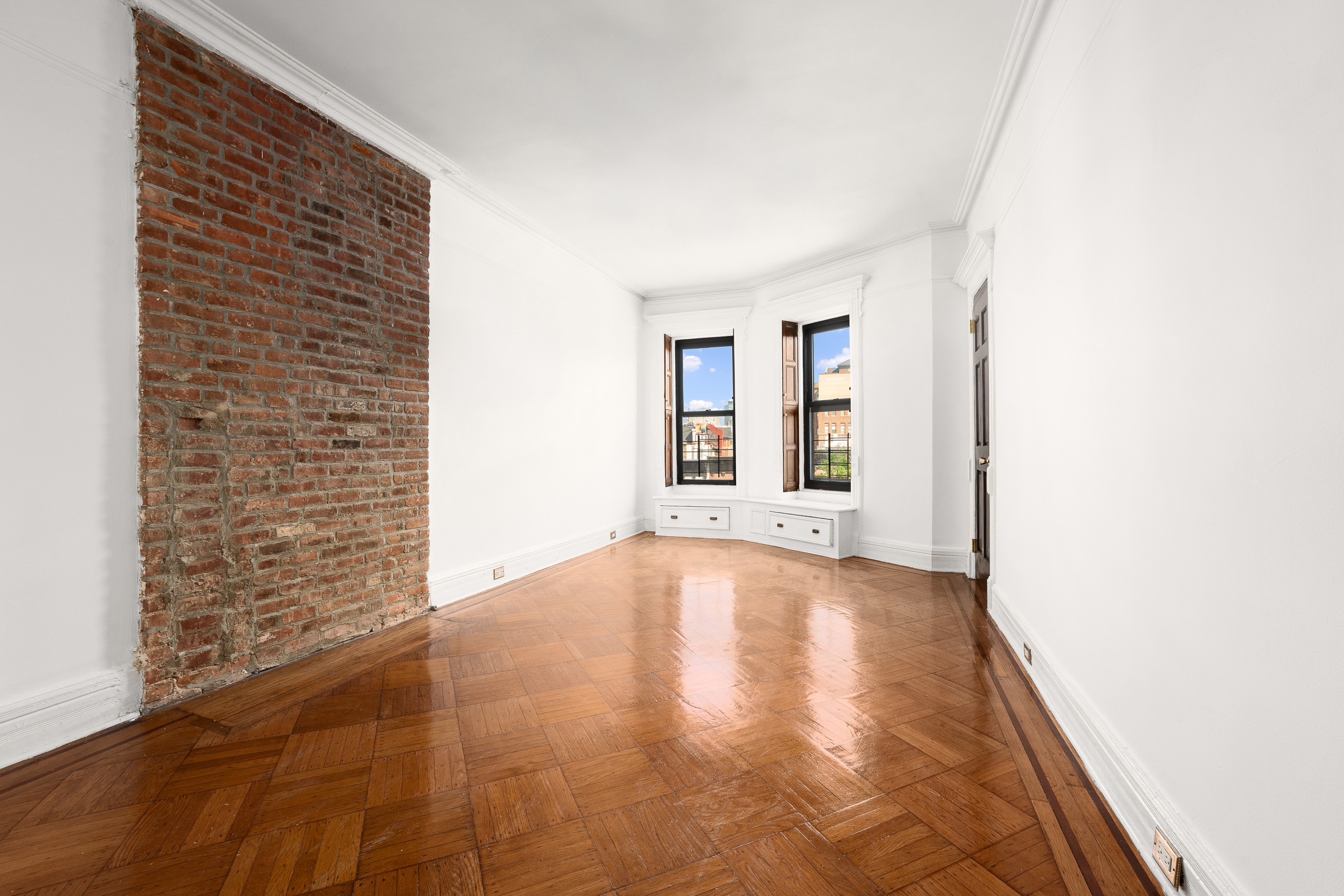 420 8th Street Brooklyn, NY 11215 - Photo 11 of 20 a view of an empty room with window