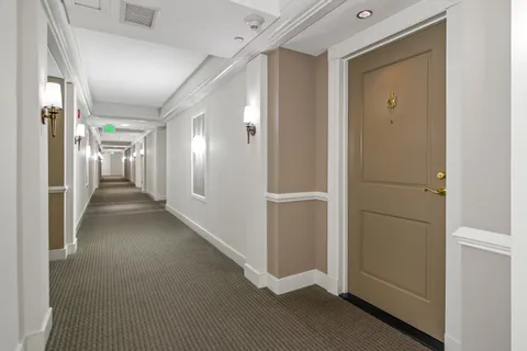 $690,000 | 5 Park Place, Unit 311, Annapolis, MD 21401