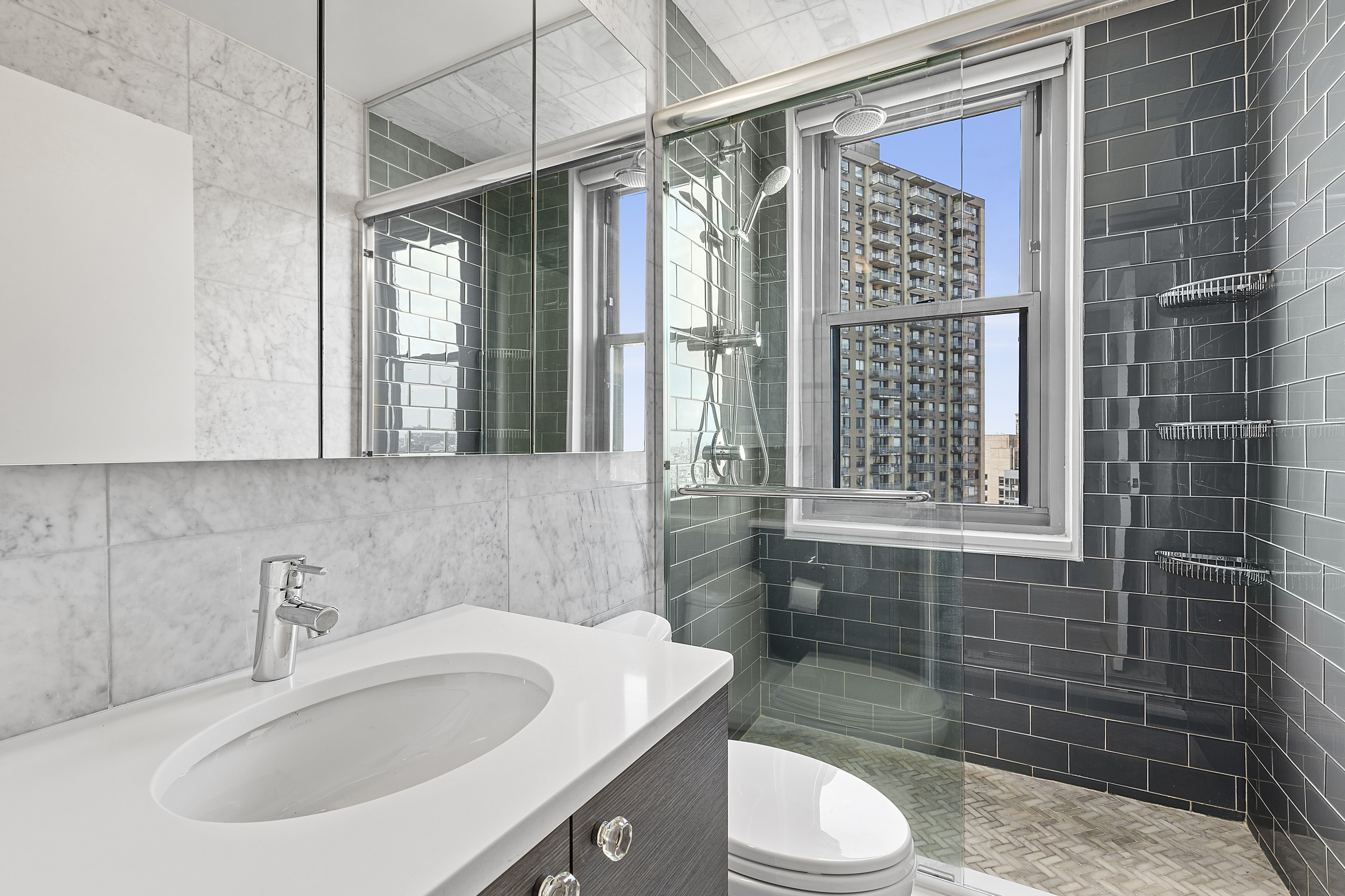 2025 Broadway, Unit 27F Manhattan, NY 10023 - Photo 7 of 13