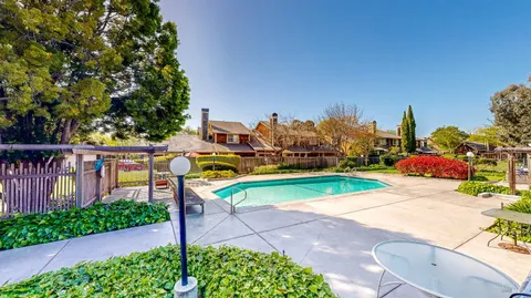 $695,000 | 1678 Creekview Court, Petaluma, CA 94954