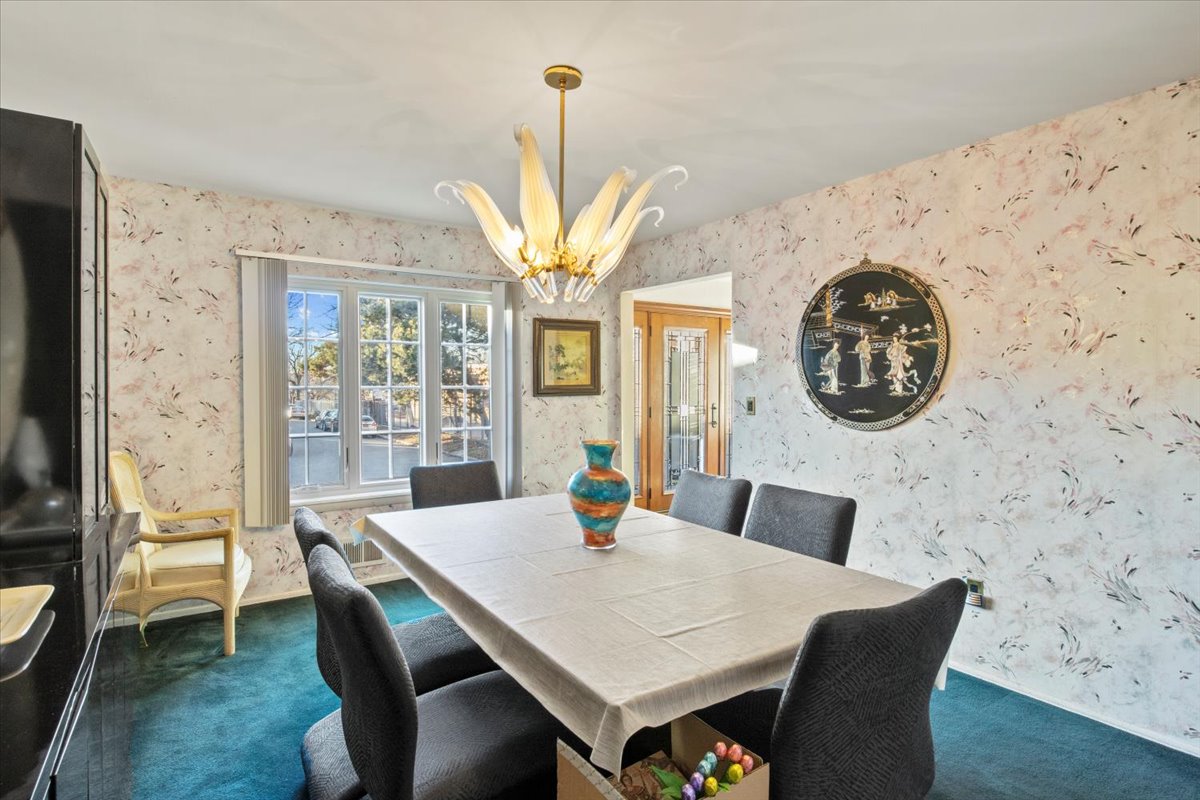 36 Shore Rd Lane Brooklyn, NY 11209 - Photo 9 of 34