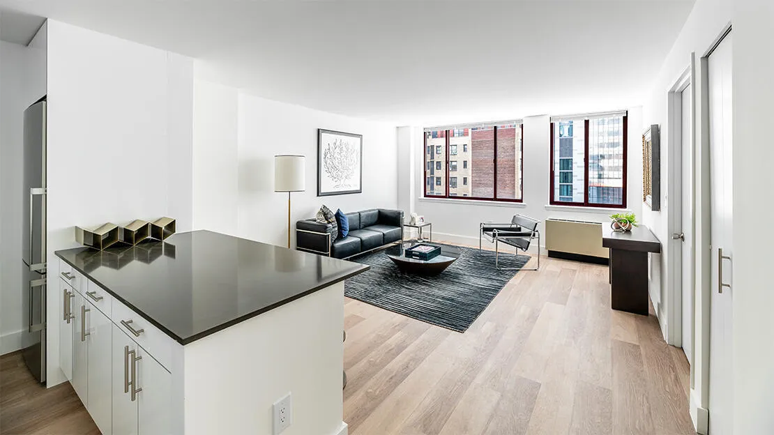 444 West 35th Street, Unit Undisclosed Manhattan, NY 10001 - Photo 7 of 8