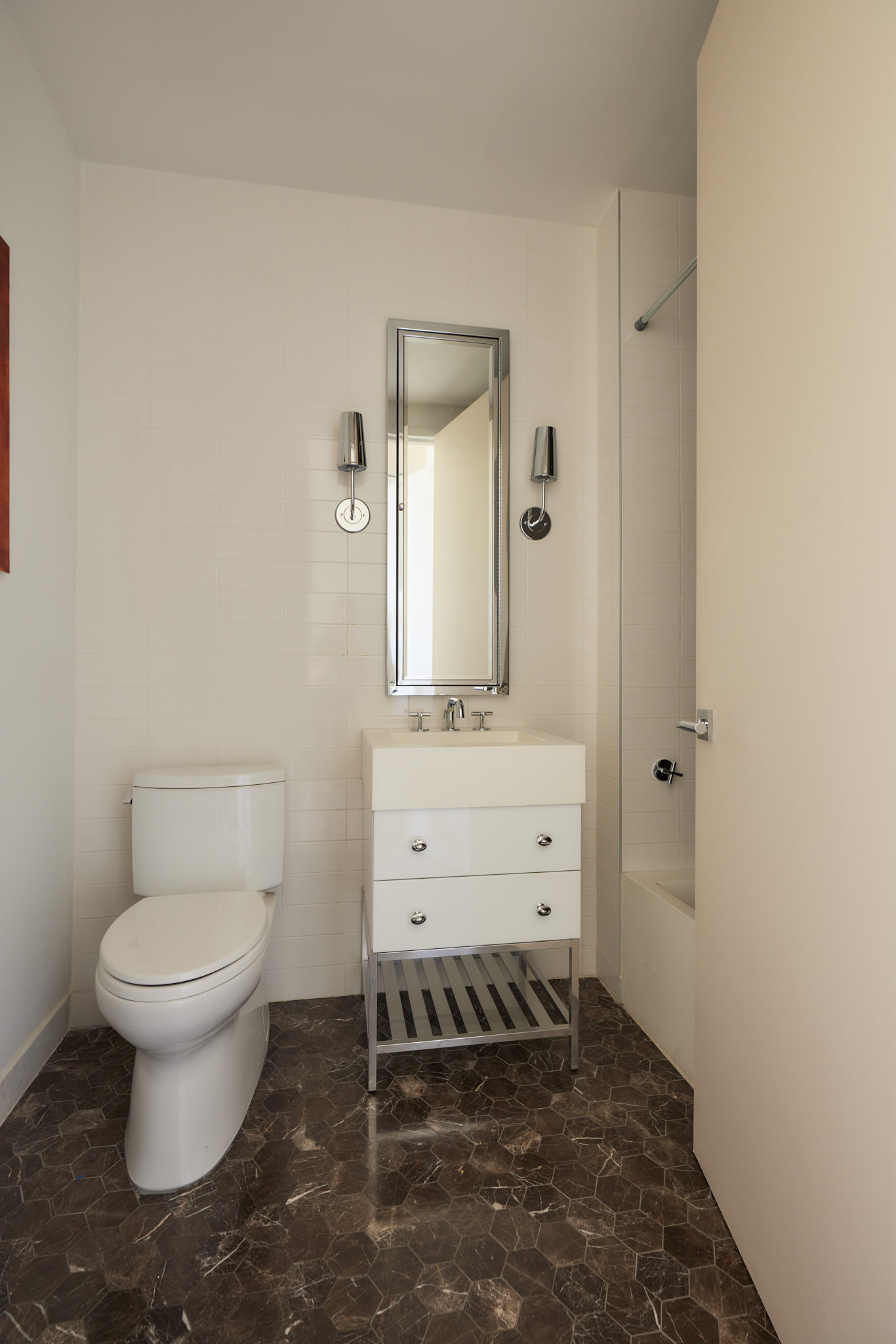 338 Berry Street, Unit 7J Brooklyn, NY 11249 - Photo 12 of 18