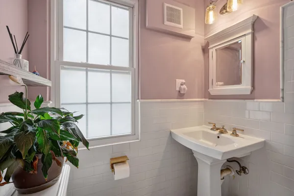 Contact Agent | 6 Ashby Street, Unit Undisclosed, Alexandria, VA 22305