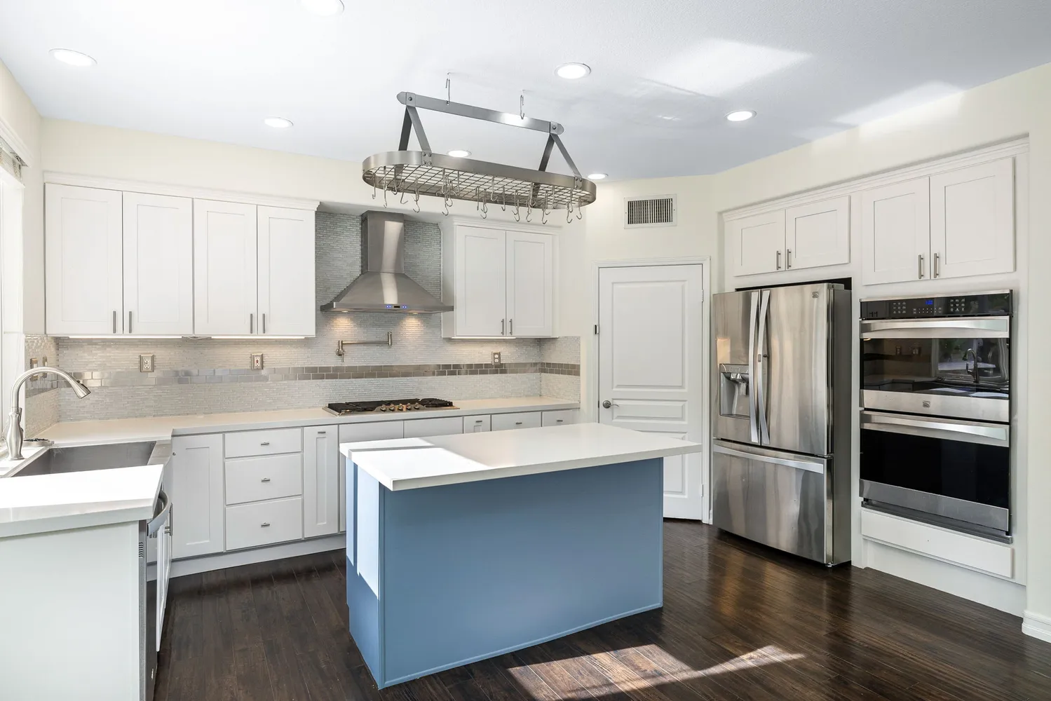 $1,690,000 | Wynfreed Lane, Porter Ranch, CA 91326