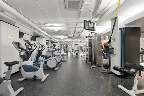 $1,100,000 | 400 Central Park West, Unit 20B | Upper West Side