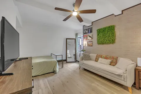 $305,000 | 25 Tudor City Place, Unit 1707 | Murray Hill