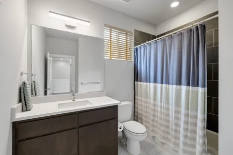 $575,000 | 6542 East Lovers Lane, Dallas, TX 75214