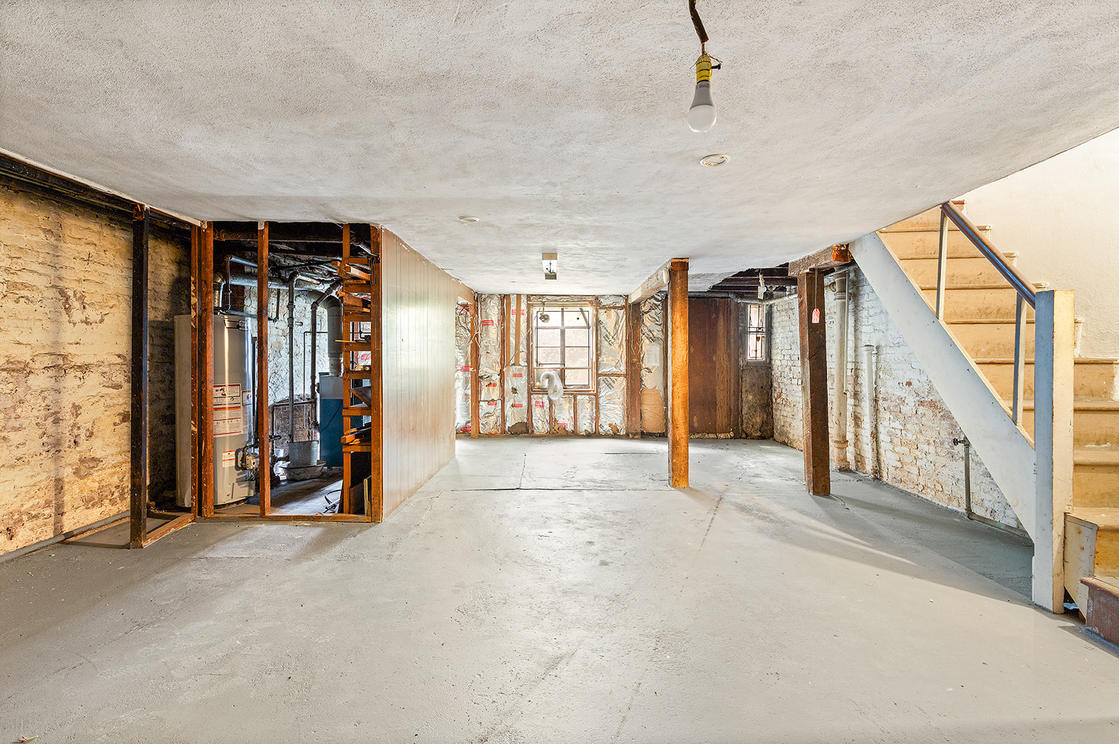 46 Willow Place Brooklyn, NY 11201 - Photo 22 of 31 a view of an empty room with glass door and door