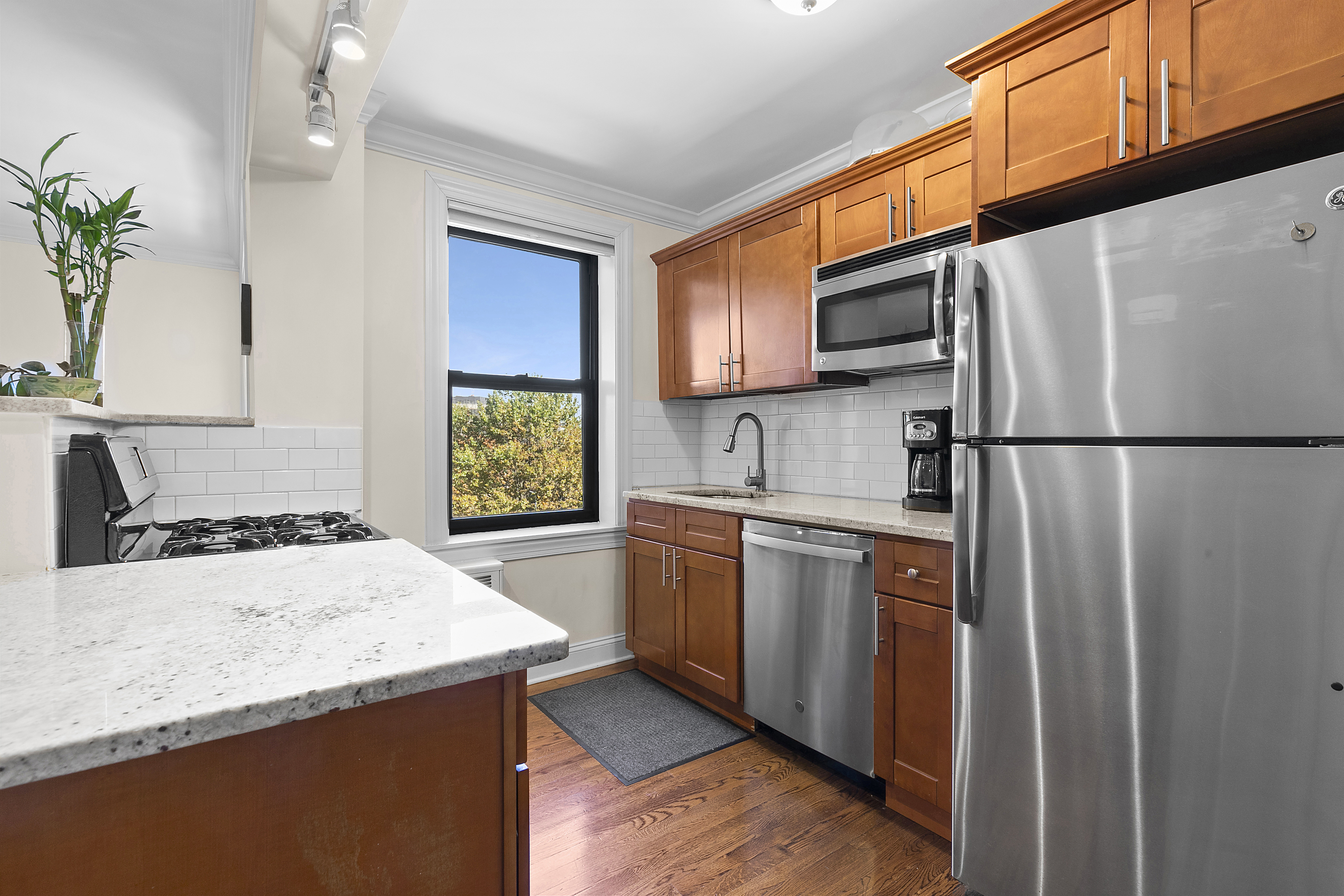 4501 Broadway, Unit 4G Manhattan, NY 10040 - Photo 3 of 7