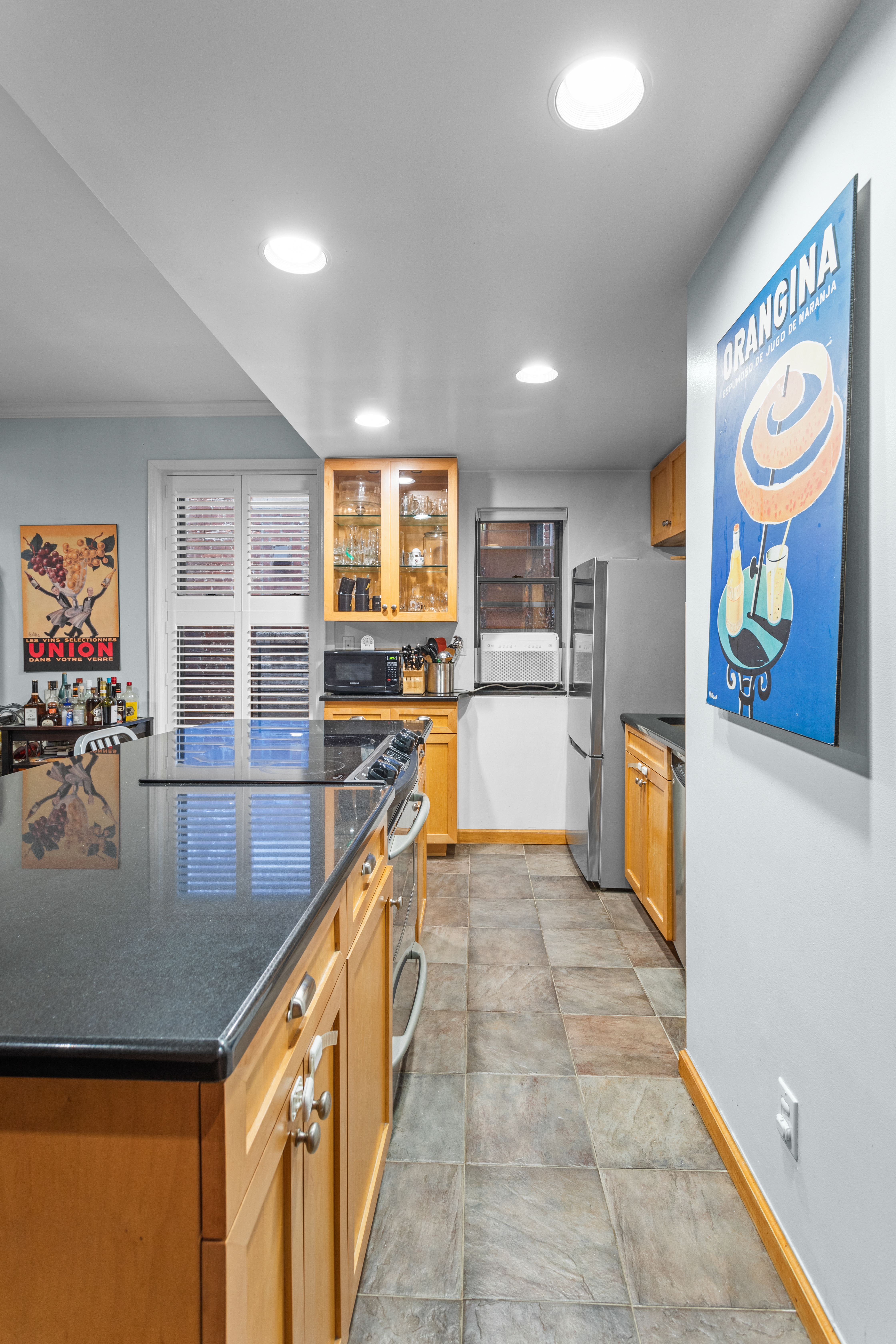 155 West 80th Street, Unit 4B Manhattan, NY 10024 - Photo 4 of 9