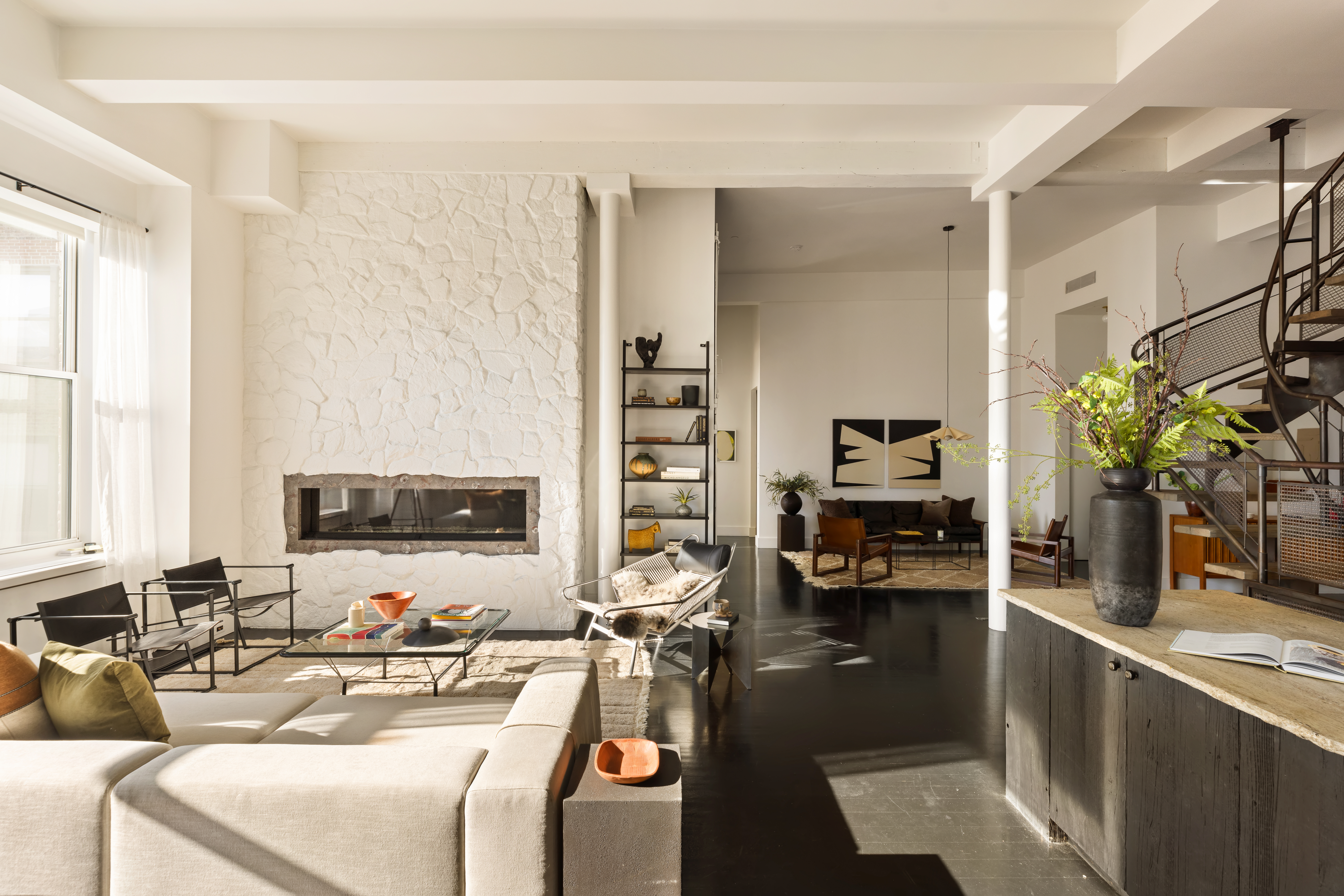 7 Bond Street, Unit PHAB Manhattan, NY 10012 - Photo 7 of 20 a living room with furniture a flat screen tv and a window