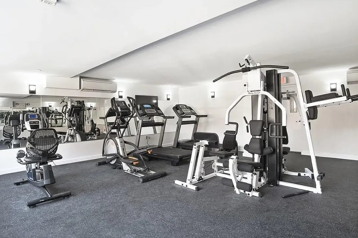 3041 Ocean Avenue, Unit PH4 Brooklyn, NY 11235 - Photo 15 of 18 a view of a room with gym equipment