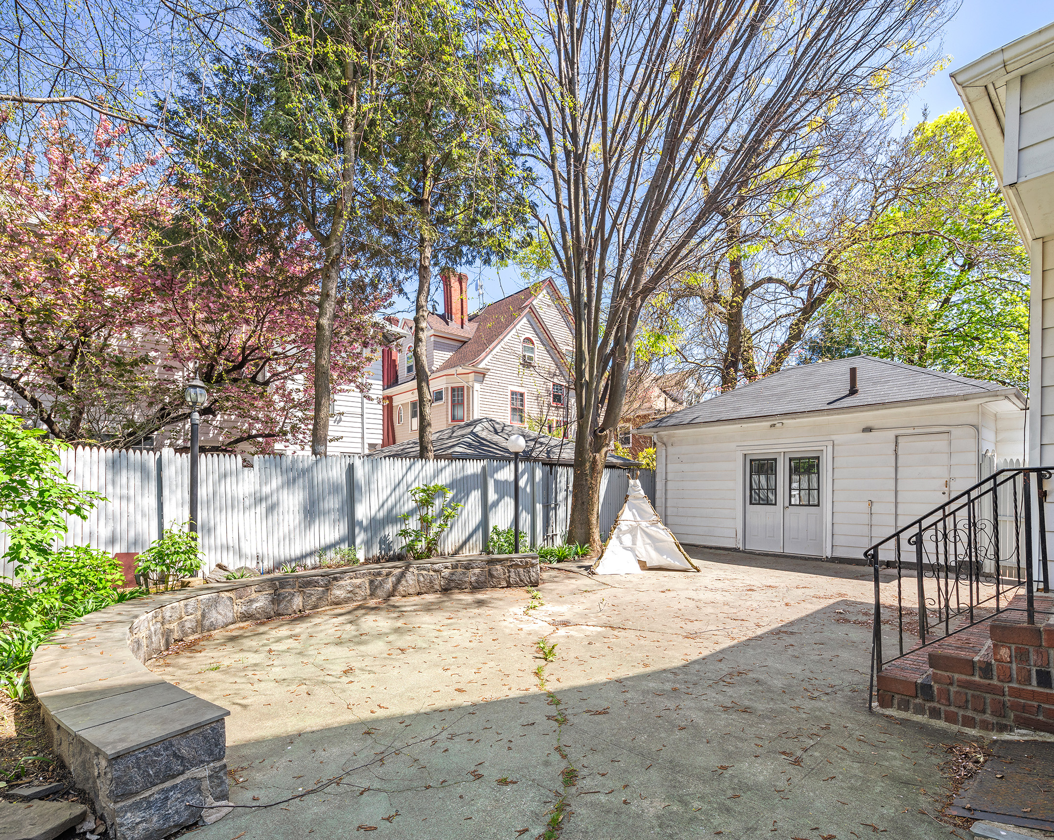 197 Rugby Road Brooklyn, NY 11226 - Photo 13 of 15