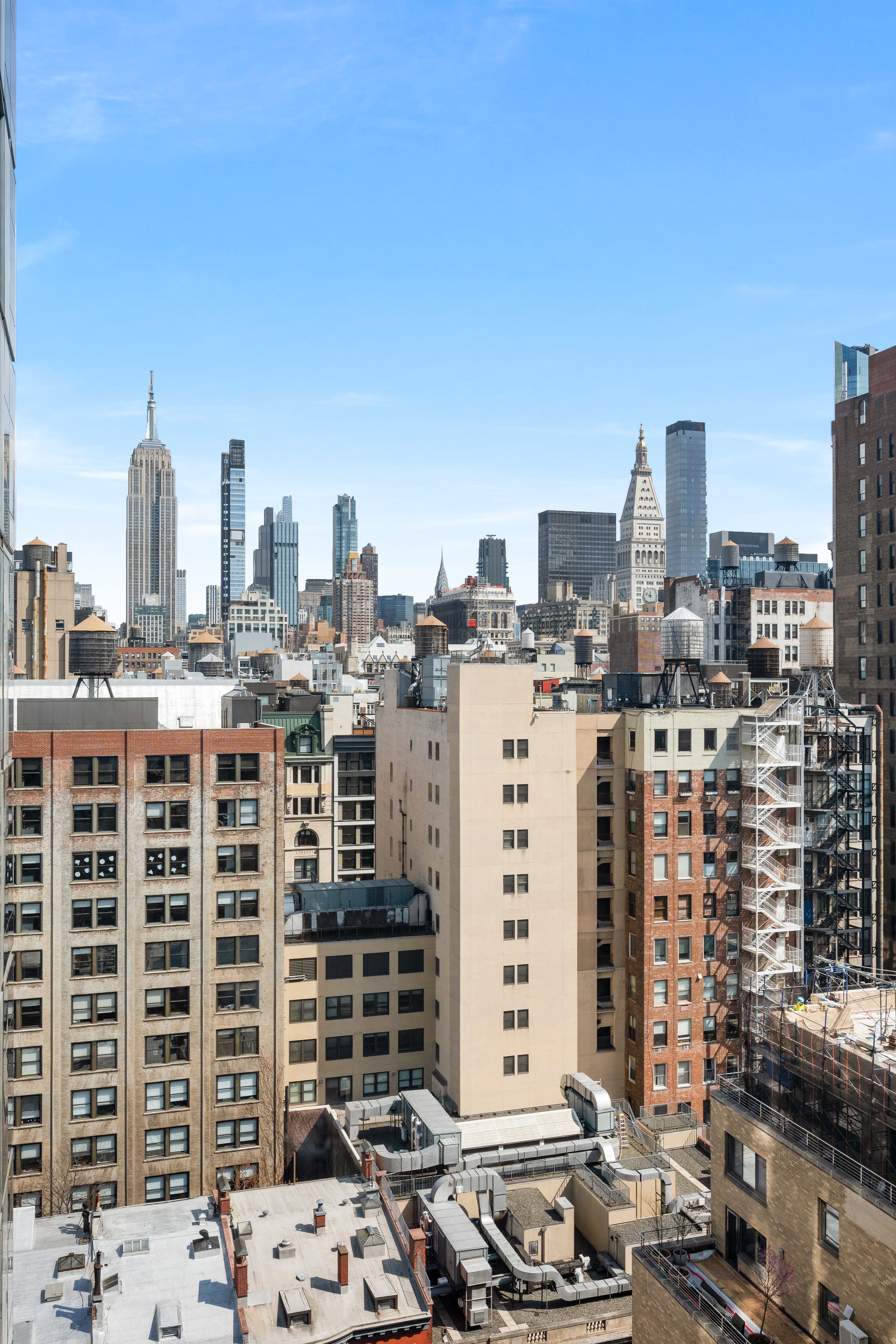 35 West 15th Street, Unit 14D Manhattan, NY 10011 - Photo 13 of 20 a view of city with tall buildings