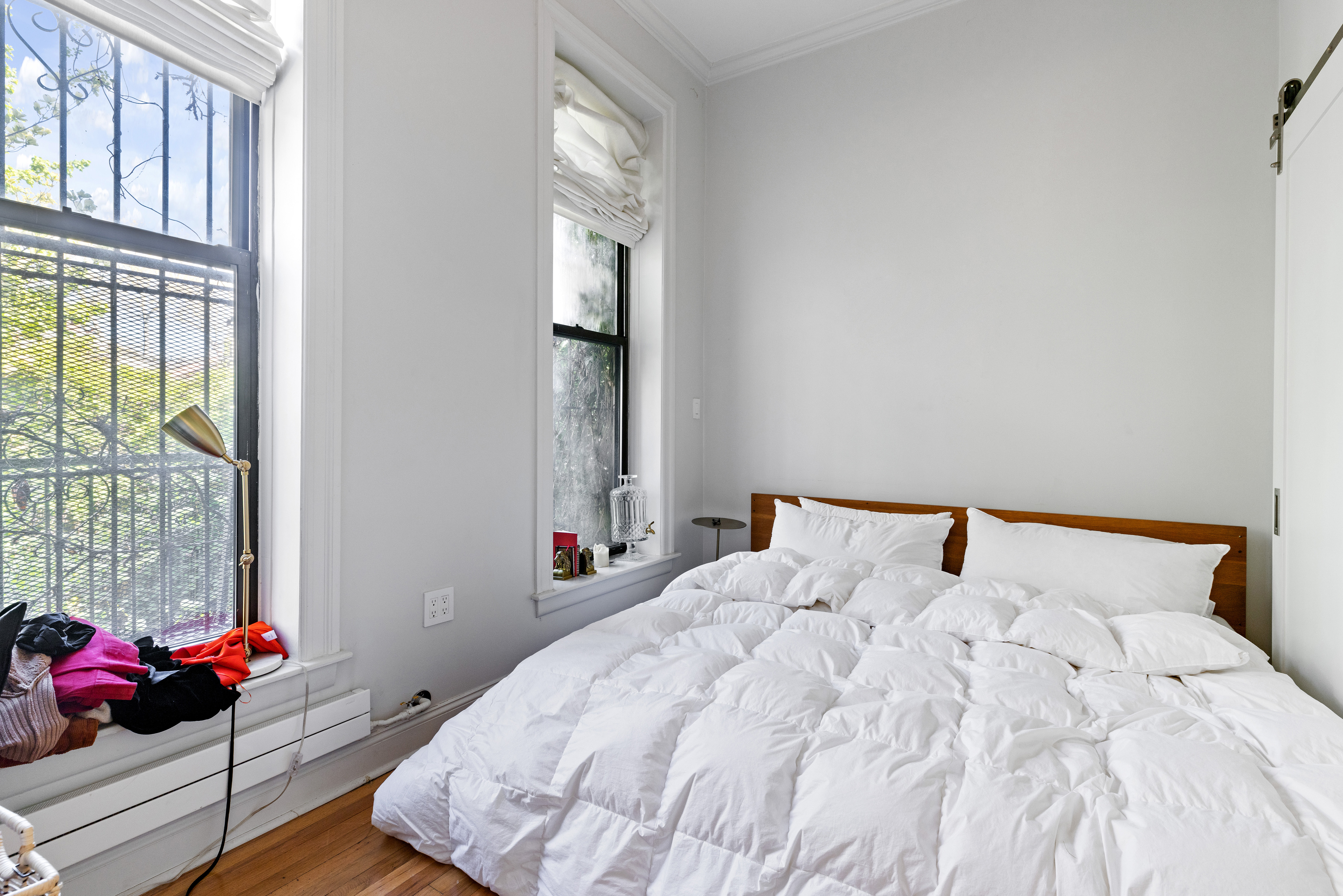 219 St James Place Brooklyn, NY 11238 - Photo 7 of 24