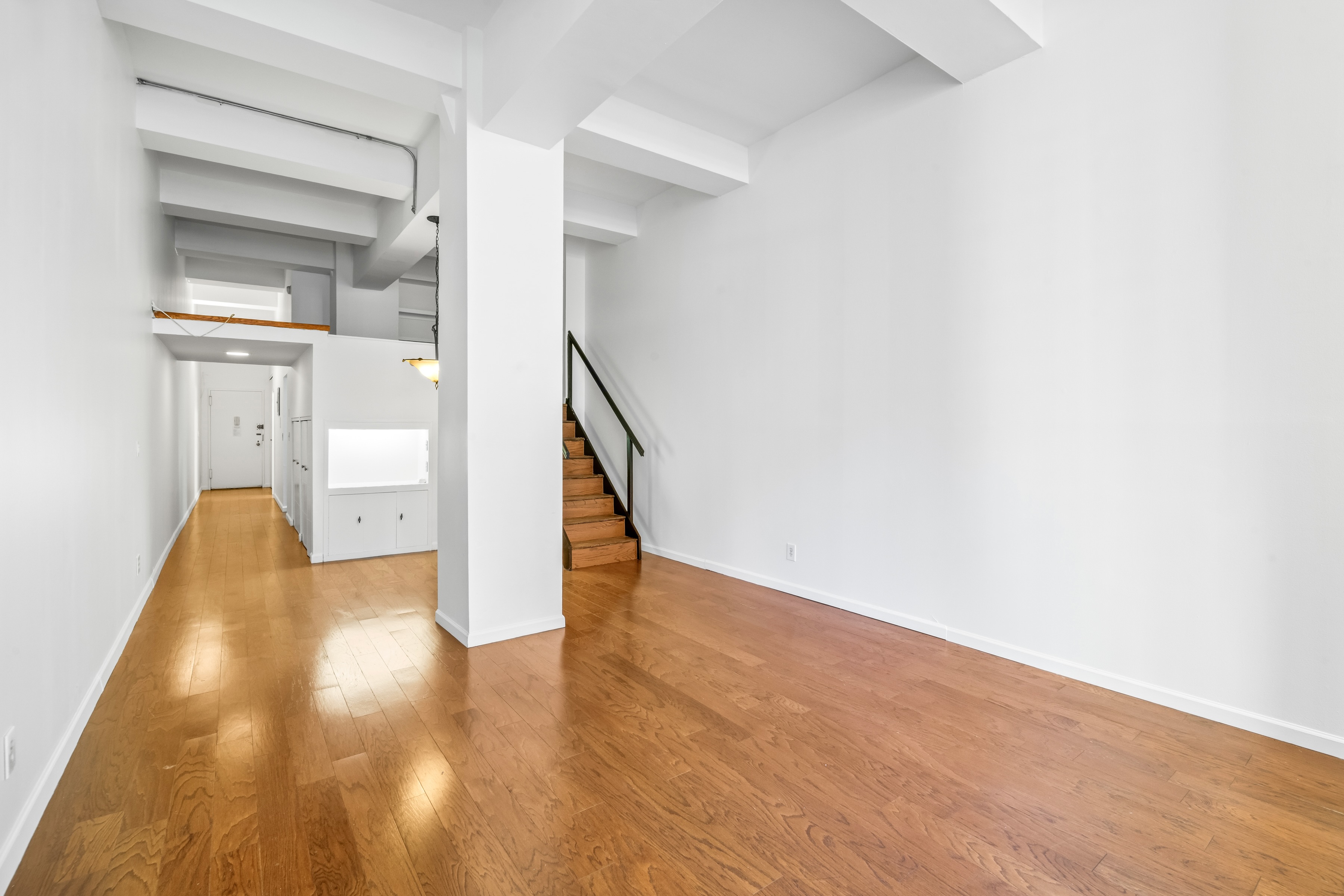 310 East 46th Street, Unit 8U Manhattan, NY 10017 - Photo 6 of 16