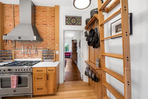 Contact Agent | 16 West Read Street, Baltimore, MD 21201