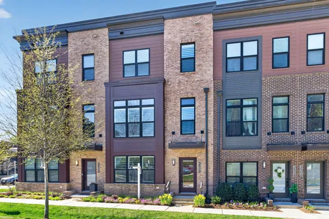 $995,000 | 3510 Bellflower Lane, Rockville, MD 20852