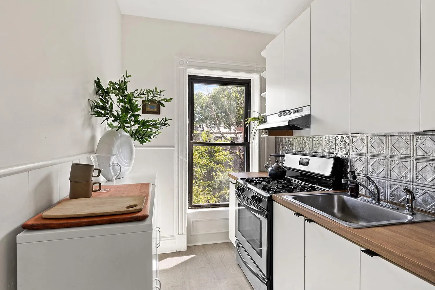 $3,500 | 140 Halsey Street, Unit 3 | Bedford-Stuyvesant