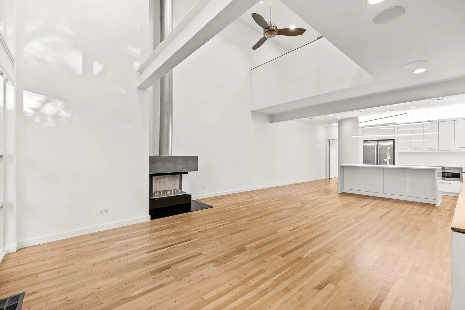 $1,025,000 | 3344 Miro Place, Dallas, TX 75204