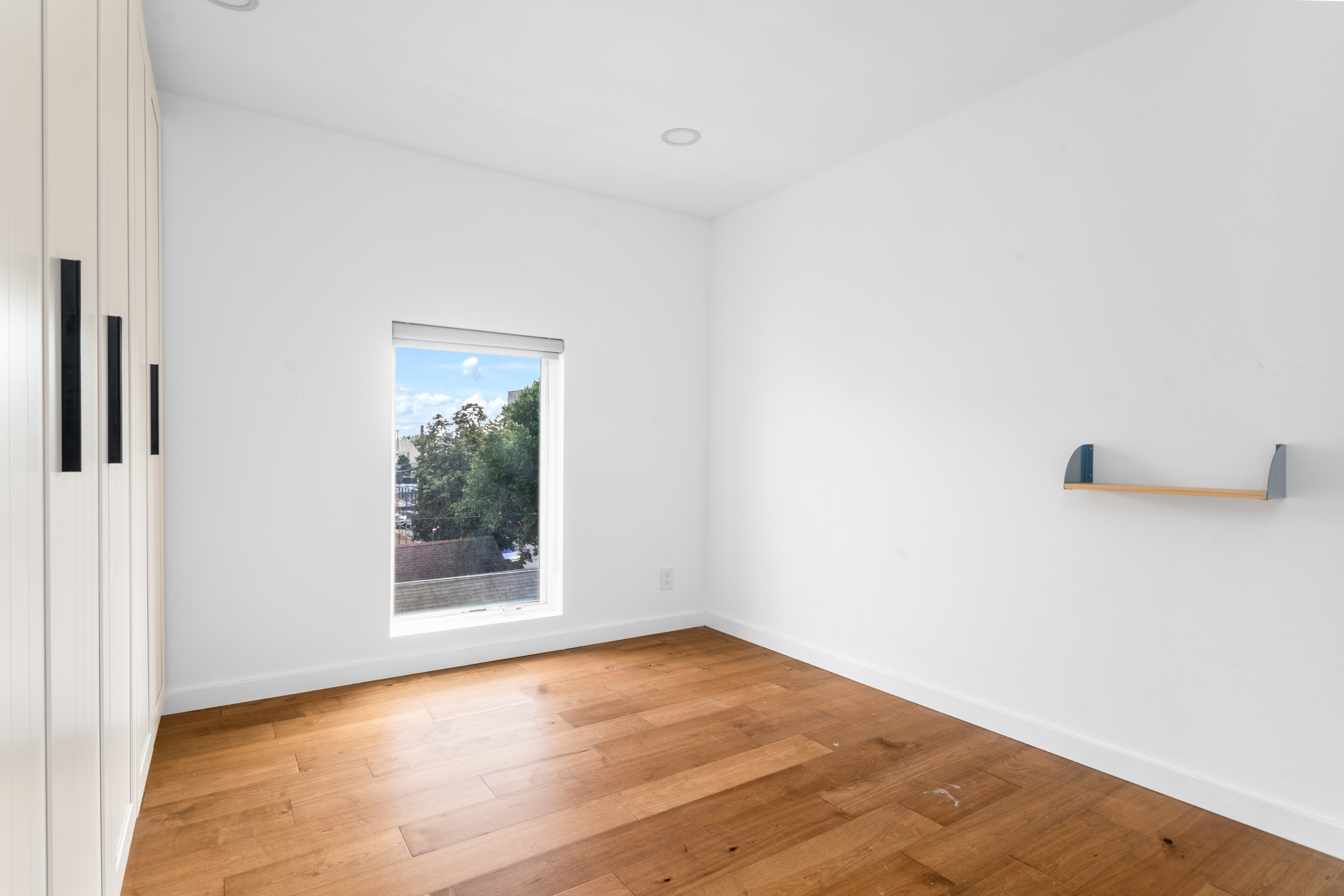 2813 Brown Street Brooklyn, NY 11235 - Photo 12 of 29