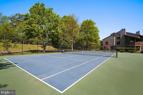 $595,000 | 2110 Chesapeake Harbour Drive East, Unit 101, Annapolis, MD 21403
