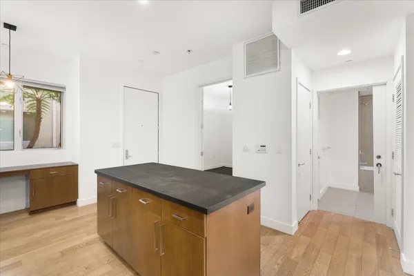 $705,000 | 6001 Carlton Way, Unit 106, Los Angeles, CA 90028