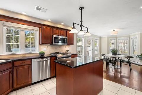 $825,000 | 53 Mansfield Street, South Weymouth, MA 02190