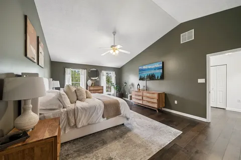 $725,000 | 220 Foxburg Drive, Pittsburgh, PA 15205