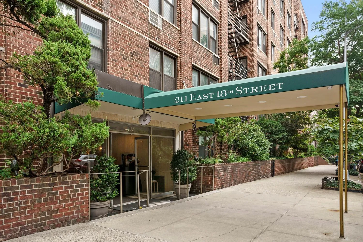 $6,800 | 211 East 18th Street, Unit 2H | Gramercy
