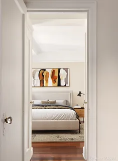 $1,300,000 | 151 East 83rd Street, Unit 5E | Upper East Side