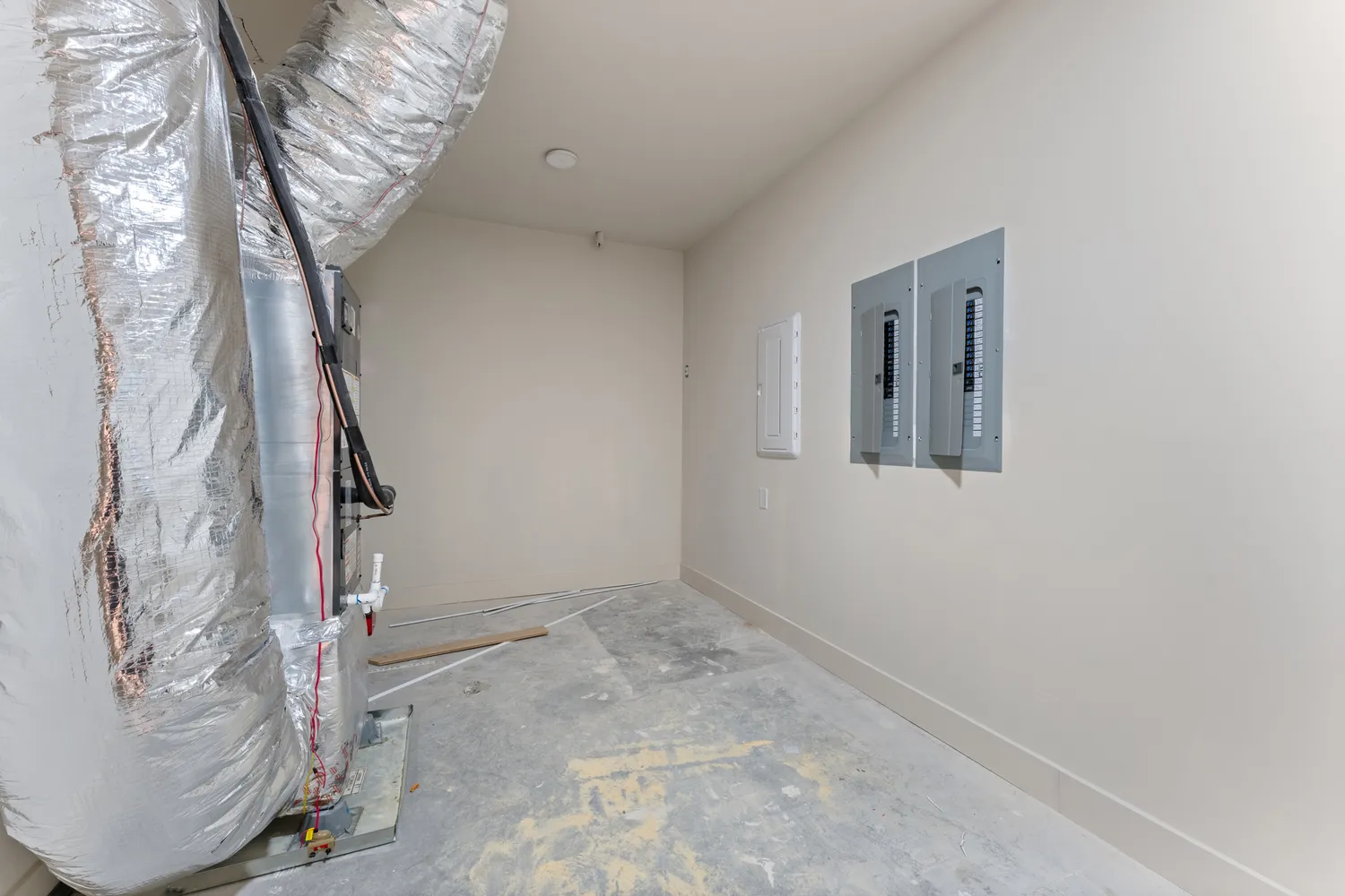 $2,300,000 | 7678 Sawyer Brown Road, Nashville, TN 37221