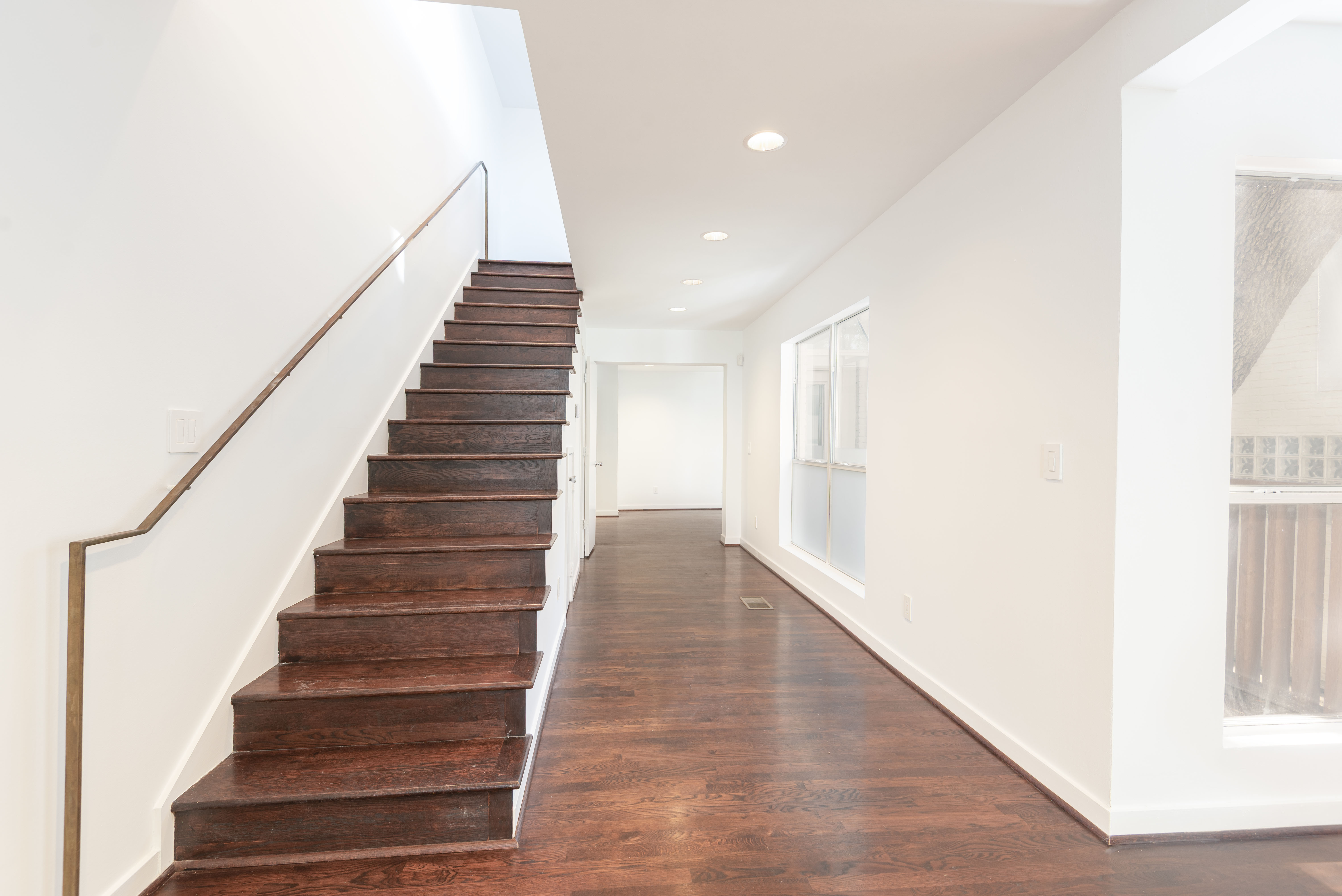 4122 Travis Street, Unit 10 Dallas, TX 75204 - Photo 5 of 35