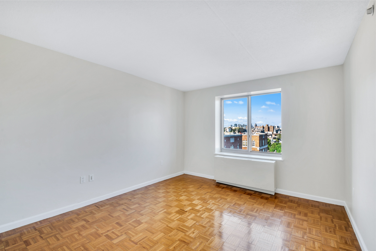 300 West 135th Street, Unit 10D Manhattan, NY 10030 - Photo 7 of 8