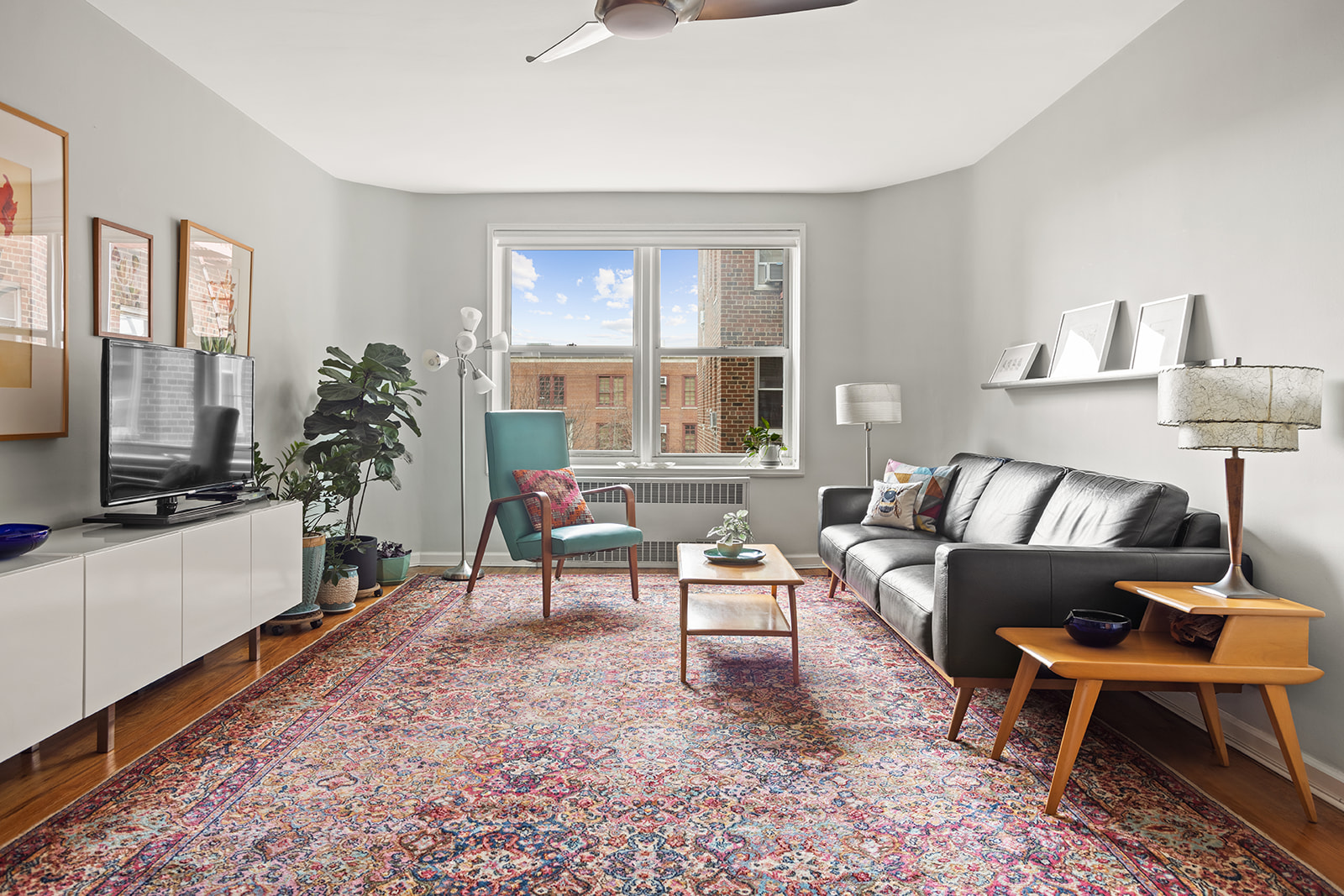 79-10 34th Ave Unit 4A