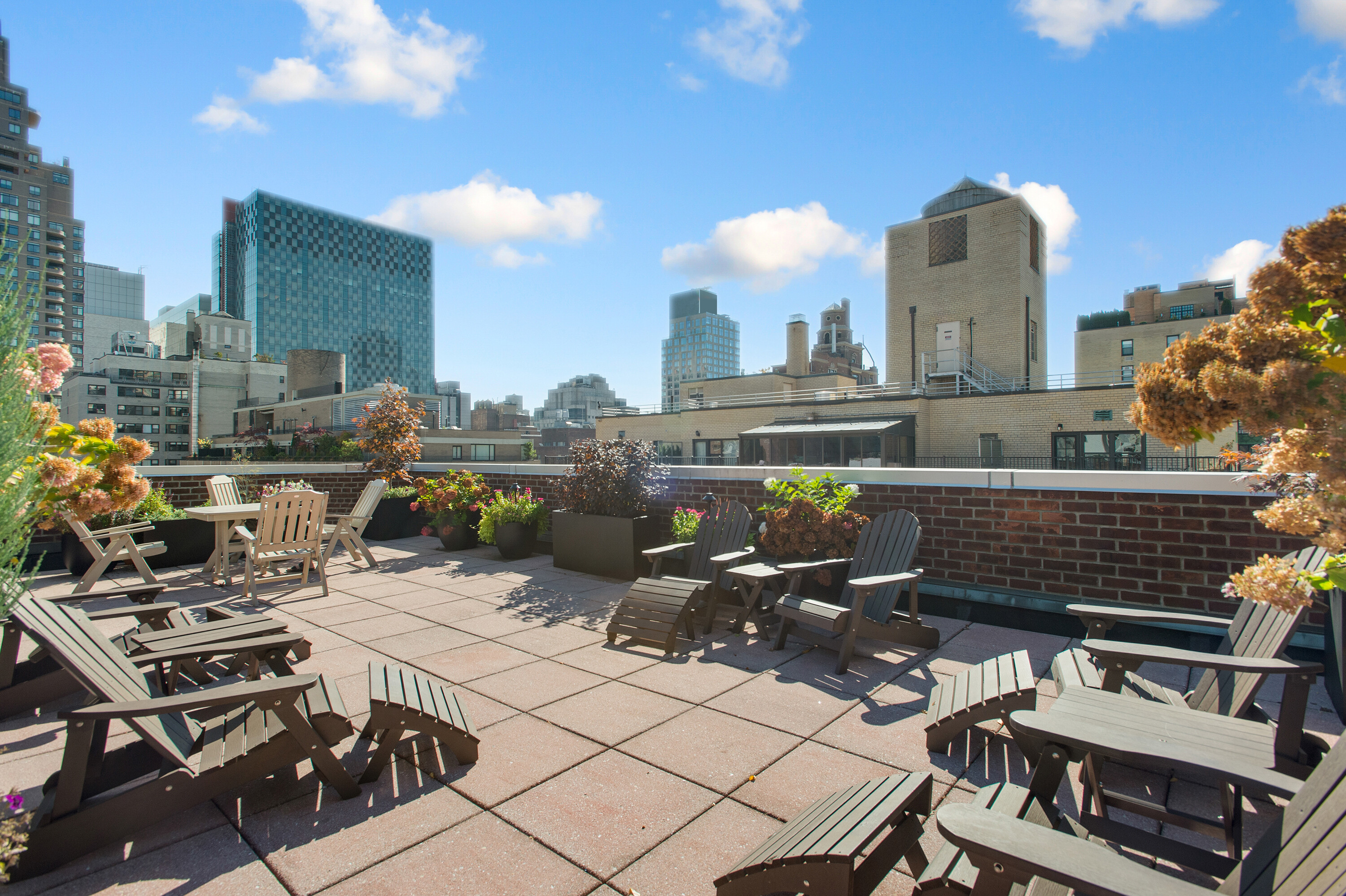 310 East 70th Street, Unit 10E Manhattan, NY 10021 - Photo 11 of 14 a view of a terrace with sitting area