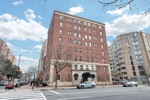 $299,000 | 1133 13th Street Northwest, Unit 704, Washington, DC 20005