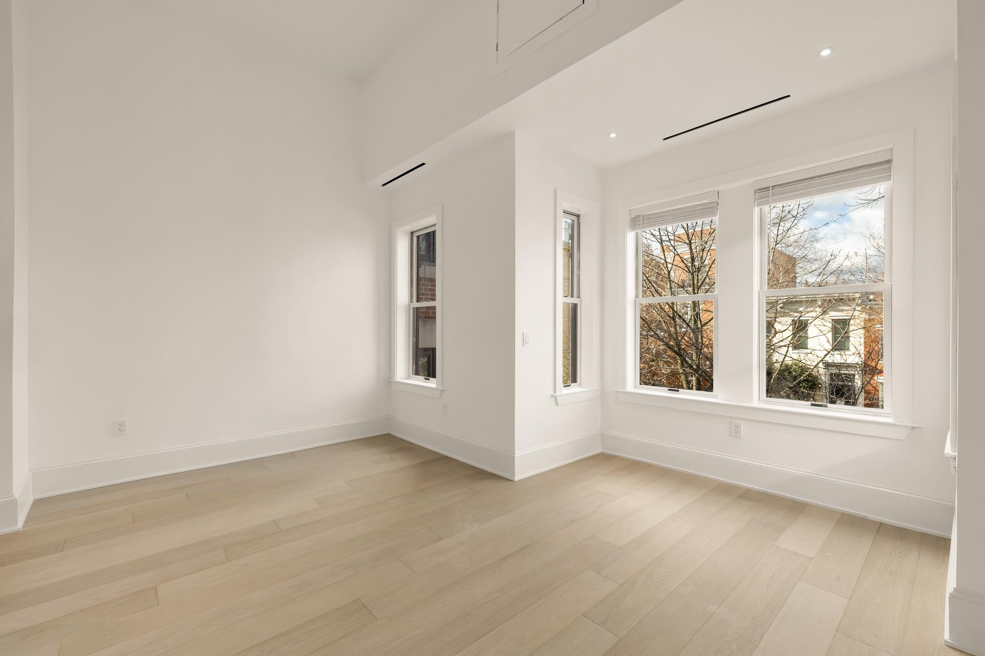 329 8th Street Northeast Washington, DC 20002 - Photo 28 of 49