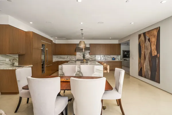 $4,100,000 | Laurel Canyon Road, Los Angeles, CA 90046