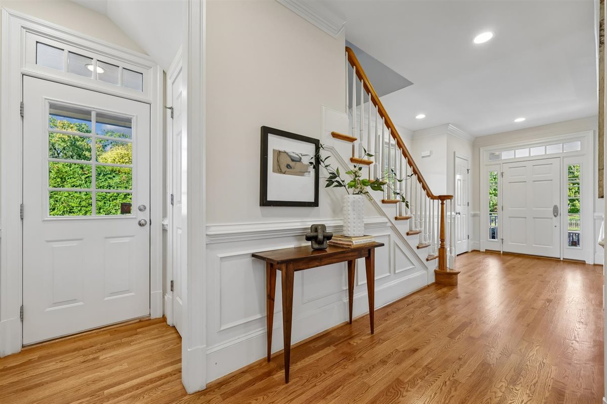 6012 Walhonding Road Bethesda, MD 20816 - Photo 7 of 59 Gallery Image 7