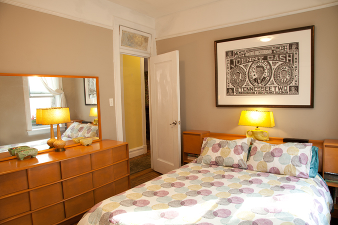 2022 Beverley Road, Unit 7 Brooklyn, NY 11226 - Photo 5 of 10 a bedroom with a bed and lamp
