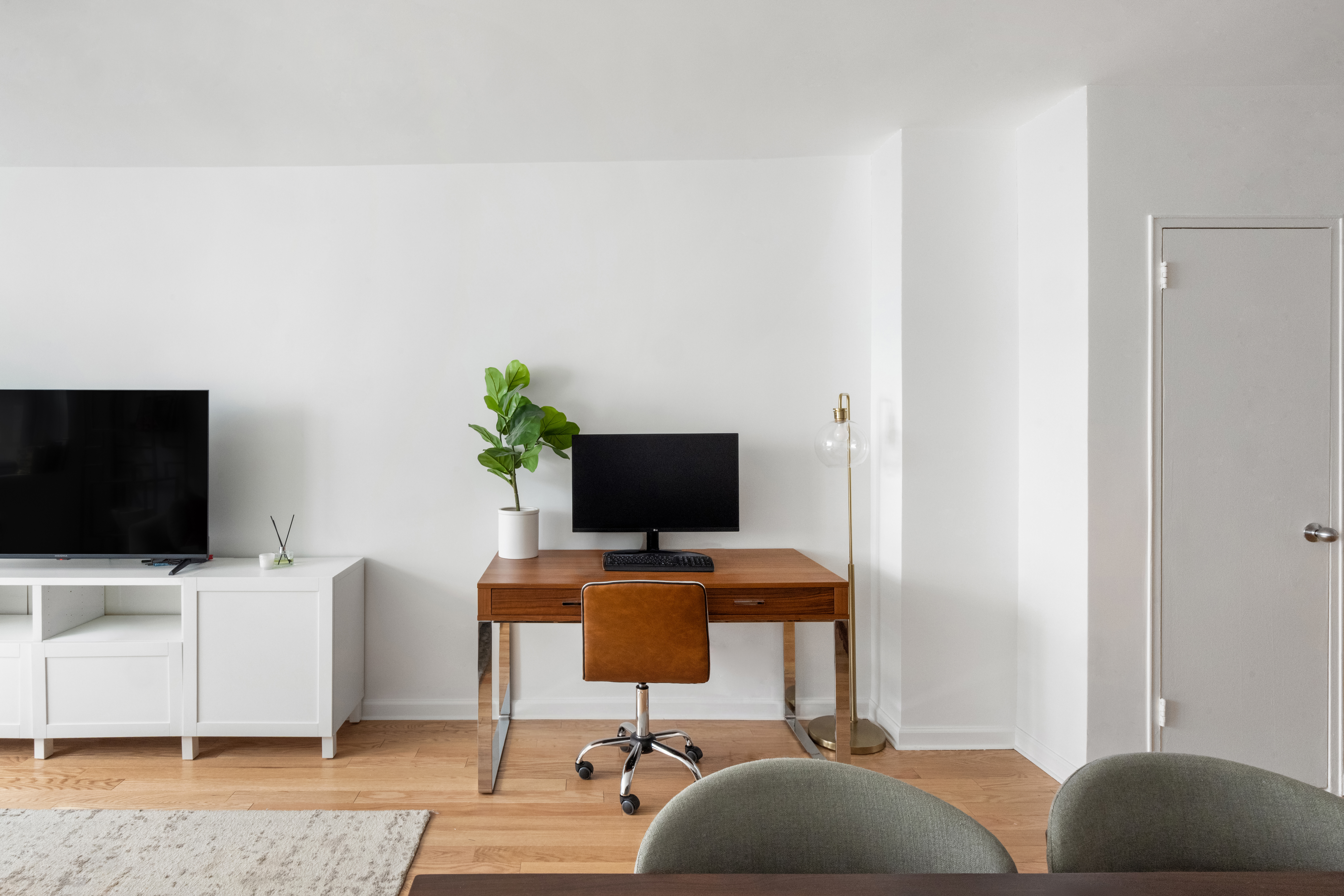 63 East 9th Street, Unit 3U Manhattan, NY 10003 - Photo 3 of 7