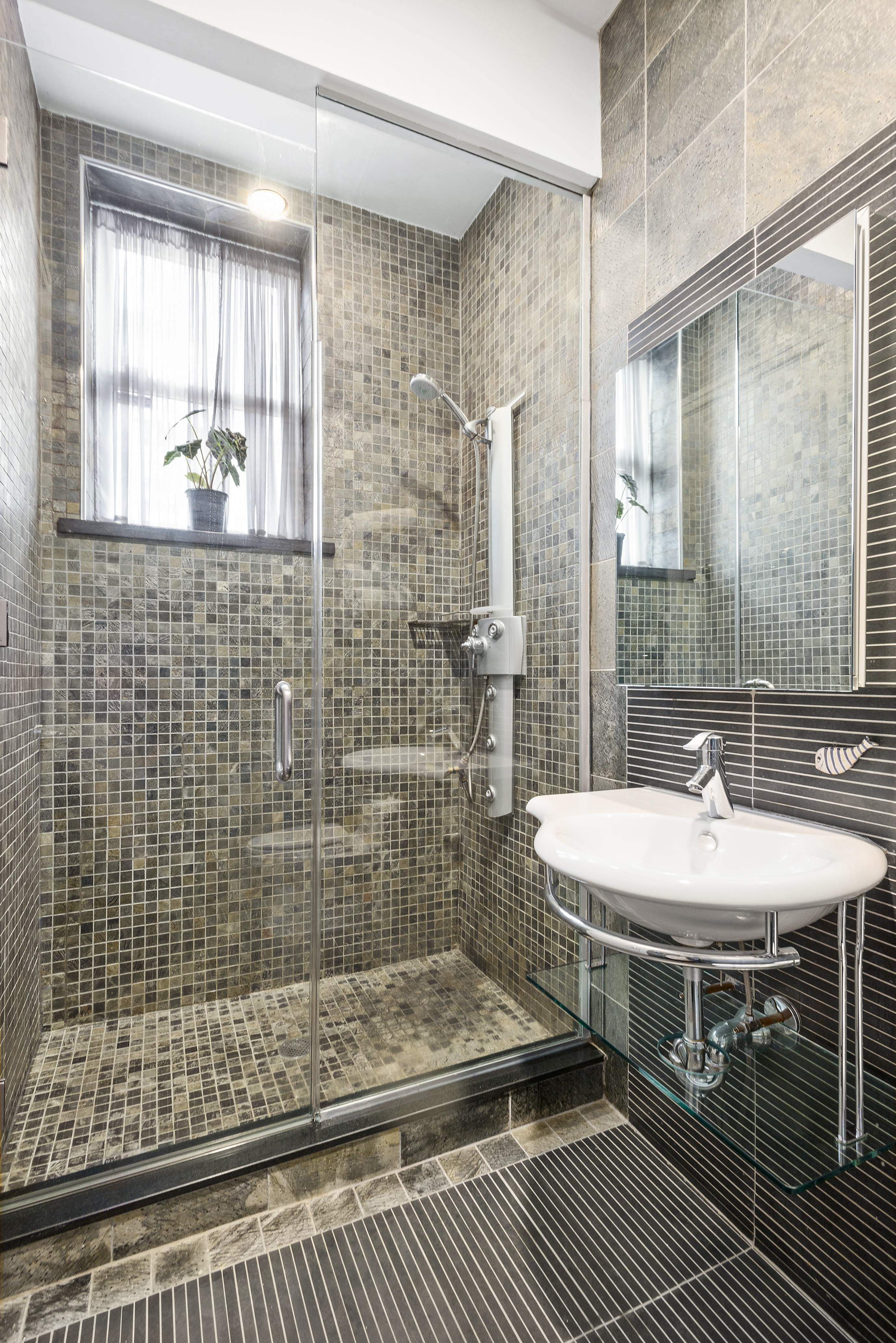 63 Engert Avenue, Unit 3 Brooklyn, NY 11222 - Photo 7 of 12