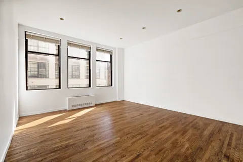 $1,950,000 | 115 4th Avenue, Unit 4E | Greenwich Village