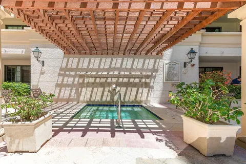 $625,000 | 233 South Federal Highway, Unit 408, Boca Raton, FL 33432