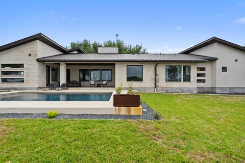 $1,875,000 | 3921 County Road 258, Liberty Hill, TX 78642