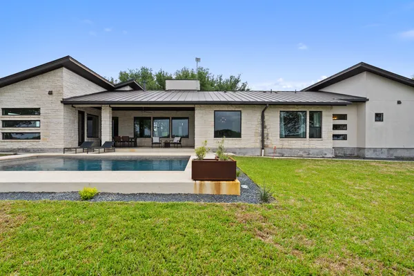 $1,875,000 | 3921 County Road 258, Liberty Hill, TX 78642