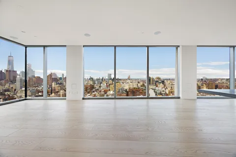 $15,495,000 | 215 Chrystie Street, Unit PH3 | Lower East Side