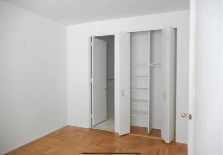 $3,900 | 301 West 57th Street, Unit 23F | Hell's Kitchen